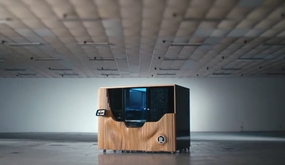 Kiosk fast-food robotizat cu AI